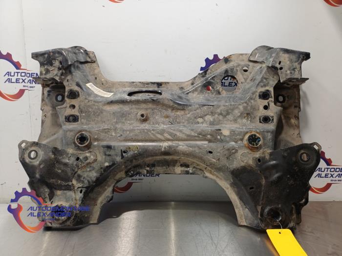 Gebruikte Subframe Opel Combo Cargo 1.2 110 Prijs op aanvraag aangeboden door Alexander Autodemontage
