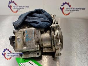 Gebruikte Servopomp Chevrolet Aveo (250) 1.2 16V Prijs op aanvraag aangeboden door Alexander Autodemontage