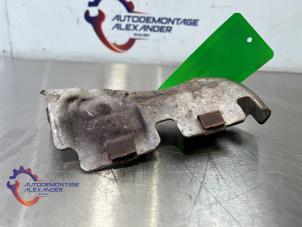 Gebruikte Hitteschild uitlaat Volkswagen Golf VI (5K1) 1.4 TSI 122 16V Prijs € 12,09 Inclusief btw aangeboden door Alexander Autodemontage