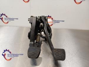 Gebruikte Pedalen Set Mercedes C (W204) 2.2 C-200 CDI 16V Eco Prijs € 99,99 Inclusief btw aangeboden door Alexander Autodemontage