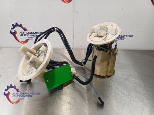 Gebruikte Brandstofpomp Elektrisch Mercedes C (W204) 2.2 C-200 CDI 16V Eco Prijs € 39,99 Inclusief btw aangeboden door Alexander Autodemontage