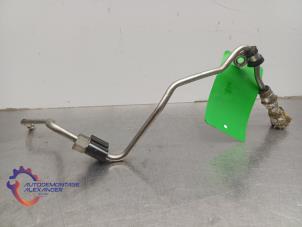 Gebruikte Brandstofleiding BMW X5 (F15) xDrive 40e 2.0 Prijs € 20,00 Inclusief btw aangeboden door Alexander Autodemontage