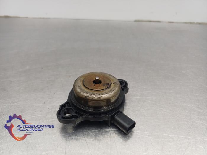 Gebruikte Nokkenas Sensor BMW X5 (F15) xDrive 40e 2.0 Prijs € 20,00 Inclusief btw aangeboden door Alexander Autodemontage