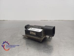 Gebruikte Koelvin relais BMW 1 serie (F20) 116d 1.5 12V TwinPower Prijs op aanvraag aangeboden door Alexander Autodemontage