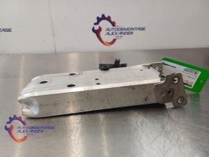 Gebruikte Frontdeel steun BMW 1 serie (F20) 116d 1.5 12V TwinPower Prijs € 36,30 Inclusief btw aangeboden door Alexander Autodemontage