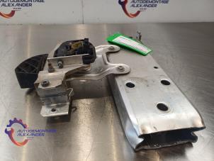 Gebruikte Frontdeel steun BMW 1 serie (F20) 116d 1.5 12V TwinPower Prijs op aanvraag aangeboden door Alexander Autodemontage