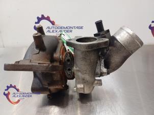 Gebruikte G-lader Nissan NP 300 (D22SS) 2.5 dCi 16V Prijs op aanvraag aangeboden door Alexander Autodemontage