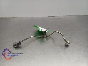 Gebruikte Brandstofleiding Volvo V60 I (FW/GW) 2.0 D2 16V Prijs op aanvraag aangeboden door Alexander Autodemontage