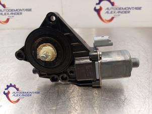 Gebruikte Raammotor Portier Kia Venga 1.6 CVVT 16V Prijs € 25,00 Inclusief btw aangeboden door Alexander Autodemontage