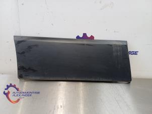 Gebruikte Carrosserielijst Renault Trafic (1FL/2FL/3FL/4FL) 1.6 dCi 120 Twin Turbo Prijs op aanvraag aangeboden door Alexander Autodemontage