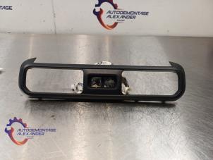 Gebruikte Sierlijst Citroen Berlingo 1.5 BlueHDi 100 Prijs € 15,00 Inclusief btw aangeboden door Alexander Autodemontage