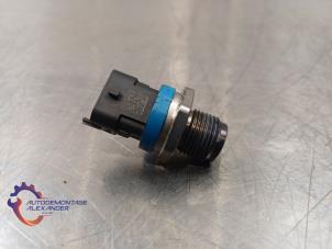 Gebruikte Druksensor Renault Master II (FD/HD) 2.5 dCi 120 FAP Prijs € 35,01 Inclusief btw aangeboden door Alexander Autodemontage