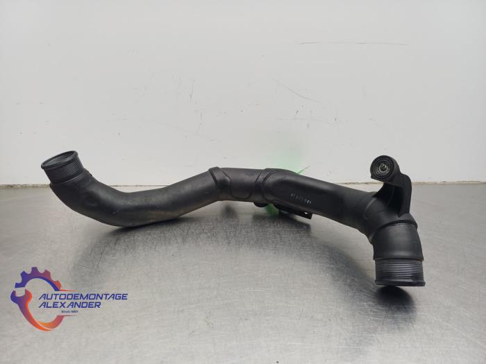 Intercooler Buis van een Fiat Tipo (356S) 1.3 D 16V Multijet 2018