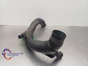Intercooler Buis van een Fiat Tipo (356S) 1.3 D 16V Multijet 2018