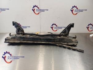 Gebruikte Subframe Ford Transit Courier 1.0 Ti-VCT EcoBoost 12V Prijs € 200,00 Inclusief btw aangeboden door Alexander Autodemontage