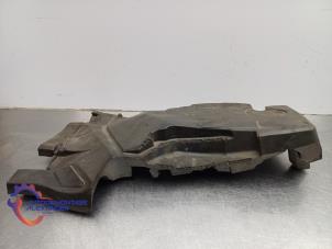 Gebruikte Afdekplaat motor BMW 3 serie Touring (F31) 328i 2.0 16V Prijs € 40,00 Inclusief btw aangeboden door Alexander Autodemontage