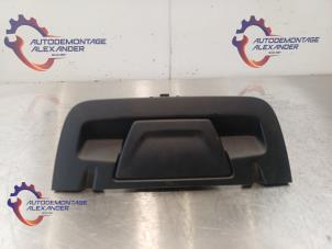 Gebruikte Dashboard deel Ford Transit Courier 1.0 Ti-VCT EcoBoost 12V Prijs op aanvraag aangeboden door Alexander Autodemontage