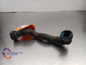 Gebruikte Koelwaterslang Ford Transit Courier 1.0 Ti-VCT EcoBoost 12V Prijs op aanvraag aangeboden door Alexander Autodemontage