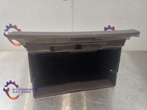 Gebruikte Dashboardkastje Ford Transit Courier 1.0 Ti-VCT EcoBoost 12V Prijs op aanvraag aangeboden door Alexander Autodemontage