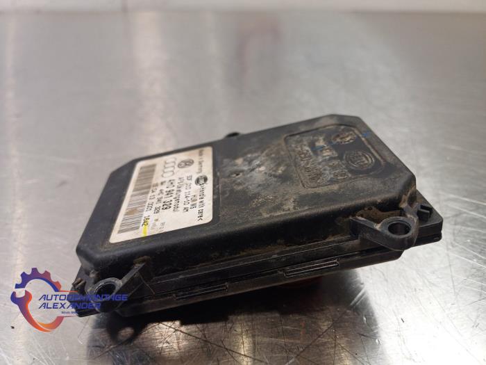 Computer Verlichting van een Volkswagen Jetta IV (162/16A) 1.4 TSI Hybrid 16V 2013