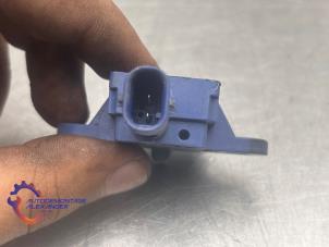 Gebruikte Airbag Sensor Mercedes A (W176) 1.6 A-180 16V Prijs op aanvraag aangeboden door Alexander Autodemontage