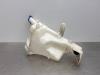 Hyundai i20 1.2i 16V Ruitensproeiertank voor