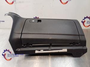 Gebruikte Dashboardkastje Volkswagen Golf VI (5K1) 1.6 TDI 16V Prijs op aanvraag aangeboden door Alexander Autodemontage