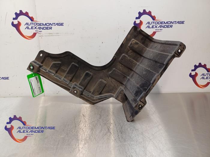 Afdekplaat diversen van een Hyundai i20 1.2i 16V 2012