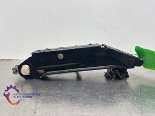 Gebruikte Krik Seat Leon (1P1) 1.2 TSI Prijs op aanvraag aangeboden door Alexander Autodemontage