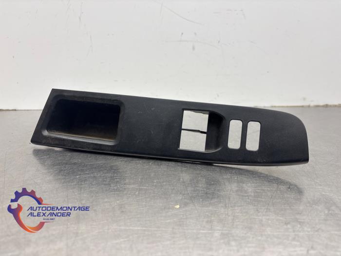 Gebruikte Diversen Toyota Yaris III (P13) 1.5 16V Dual VVT-iE Prijs op aanvraag aangeboden door Alexander Autodemontage