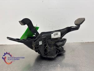 Gebruikte Rempedaal Citroen Berlingo 1.5 BlueHDi 100 Prijs op aanvraag aangeboden door Alexander Autodemontage