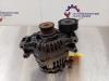 Dynamo van een BMW 1 serie (E87/87N) 120i 16V 2004