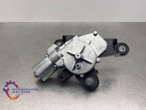 Gebruikte Ruitenwissermotor achter Opel Corsa F (UB/UH/UP) 1.2 12V 75 Prijs op aanvraag aangeboden door Alexander Autodemontage