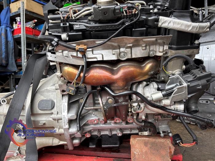 Motor van een BMW X1 (E84) sDrive 20i 2.0 16V Twin Power Turbo 2013