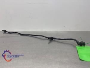 Gebruikte Radiateurslang Landrover Range Rover IV (LG) 4.4 SDV8 32V Prijs € 16,59 Inclusief btw aangeboden door Alexander Autodemontage