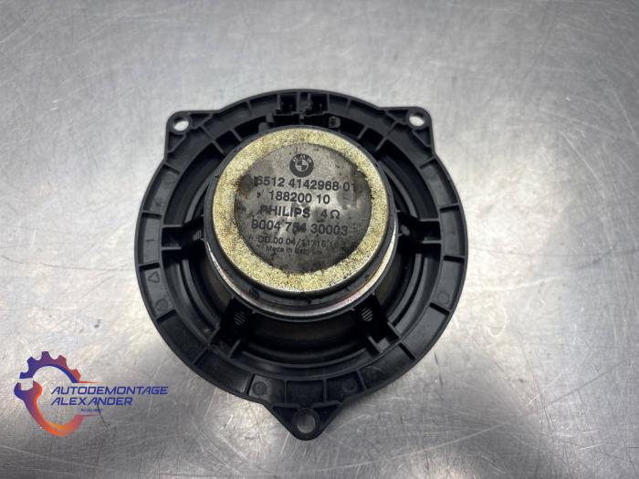 Gebruikte Speaker BMW 1 serie (E87/87N) 120i 16V Prijs op aanvraag aangeboden door Alexander Autodemontage