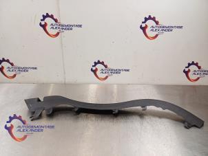 Gebruikte Diversen Landrover Range Rover IV (LG) 4.4 SDV8 32V Prijs € 21,22 Inclusief btw aangeboden door Alexander Autodemontage