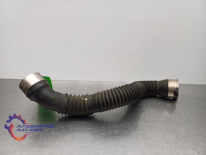 Gebruikte Intercooler Buis Mercedes A (W176) 1.5 A-180 CDI, A-180d 16V Prijs € 24,99 Inclusief btw aangeboden door Alexander Autodemontage