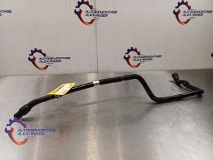 Gebruikte Leiding (diversen) Landrover Range Rover IV (LG) 4.4 SDV8 32V Prijs op aanvraag aangeboden door Alexander Autodemontage