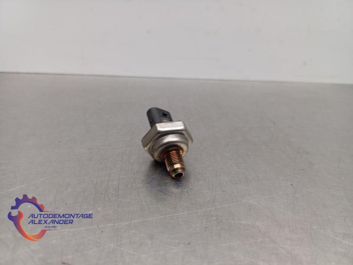 Gebruikte Druksensor Opel Crossland (X) 1.2 Turbo 12V Prijs op aanvraag aangeboden door Alexander Autodemontage