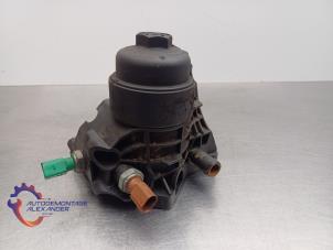 Gebruikte Oliefilter Volkswagen Golf VII (AUA) 2.0 TDI 16V Prijs € 78,99 Inclusief btw aangeboden door Alexander Autodemontage