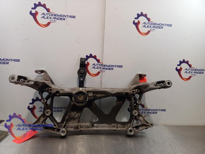 Subframe Volkswagen Passat Variant (3G5), 2014 / 2024 1.6 TDI 16V, Combi/o, Diesel, 1.598cc, 88kW (120pk), FWD, DCXA; DCZA, 2014-08 / 2020-11 (Gebruikt)