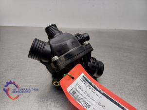 Gebruikte Thermostaathuis BMW 3 serie (E92) 330i 24V Prijs € 19,99 Inclusief btw aangeboden door Alexander Autodemontage