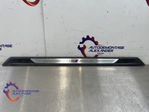 Gebruikte Sierlijst BMW 1 serie (F21) 116i 1.6 16V Prijs € 84,10 Inclusief btw aangeboden door Alexander Autodemontage