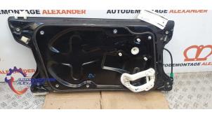 Gebruikte Ruitmechaniek 4Deurs rechts-voor Landrover Range Rover Sport (LS) 2.7 TDV6 24V Prijs € 54,99 Inclusief btw aangeboden door Alexander Autodemontage