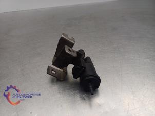 Gebruikte Vacuum ventiel Mercedes C (W205) C-220 2.2 CDI BlueTEC, C-220 d 16V Prijs € 20,00 Inclusief btw aangeboden door Alexander Autodemontage