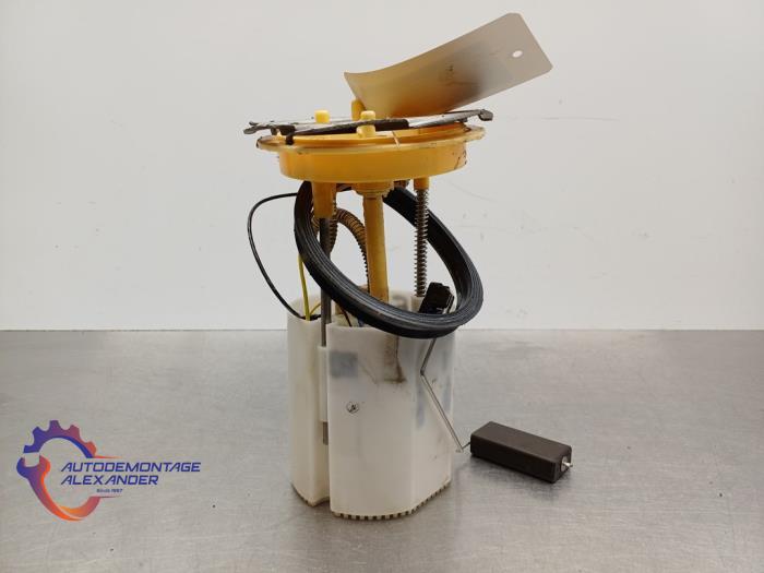 Gebruikte Tank element Pomp Skoda Octavia Combi (1Z5) 1.6 TDI Greenline Prijs € 49,99 Inclusief btw aangeboden door Alexander Autodemontage