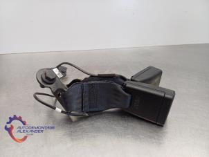 Gebruikte Veiligheidsgordel Insteek links-achter Opel Crossland (X) 1.2 Turbo 12V Prijs € 60,00 Inclusief btw aangeboden door Alexander Autodemontage