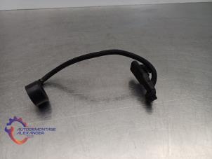 Gebruikte Klopsensor Mercedes Sprinter 5t (906) 513 CDI 16V Prijs € 15,00 Inclusief btw aangeboden door Alexander Autodemontage