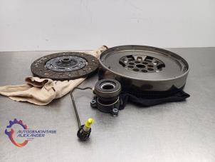 Nieuwe Vliegwiel dubbele massa Opel Astra J GTC (PD2/PF2) 1.7 CDTi 16V ecoFLEX 110 Prijs op aanvraag aangeboden door Alexander Autodemontage